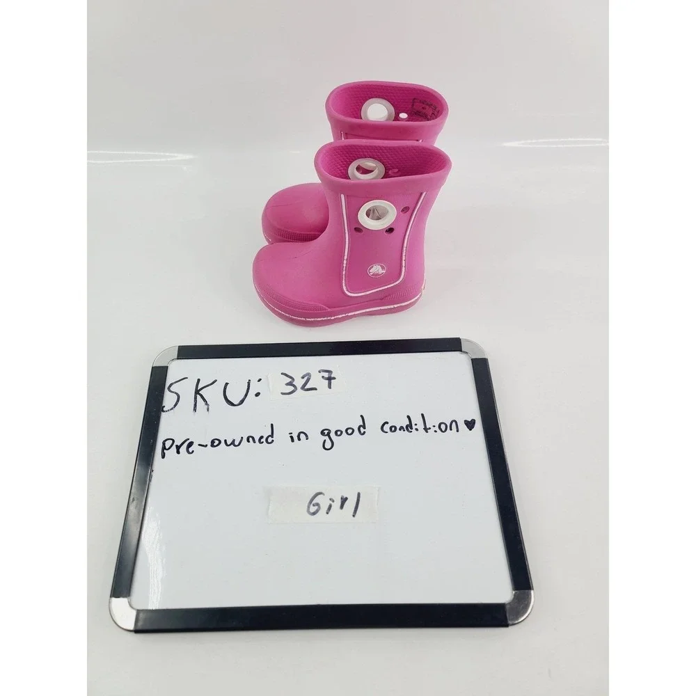 Crocs, Solid Slip-On Rubber Casual Rubber Rain Boots, Girl, Size 6/7, Pink.